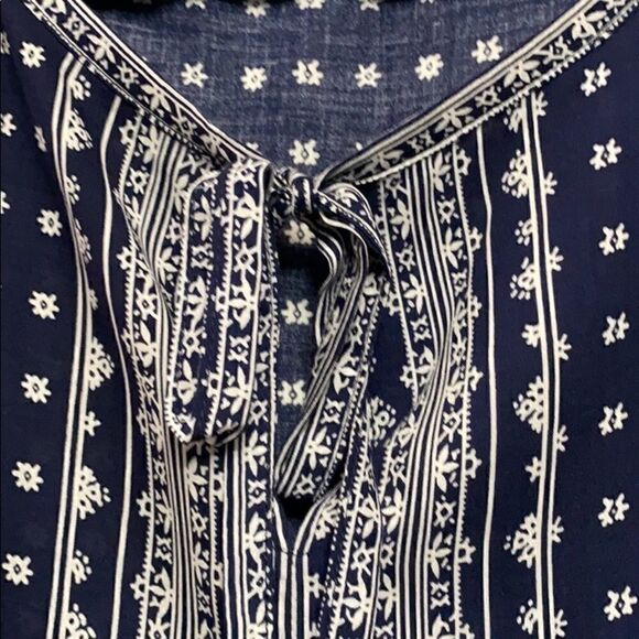 Max Studio sleeveless tunic top Navy/White print M - Picture 4 of 8